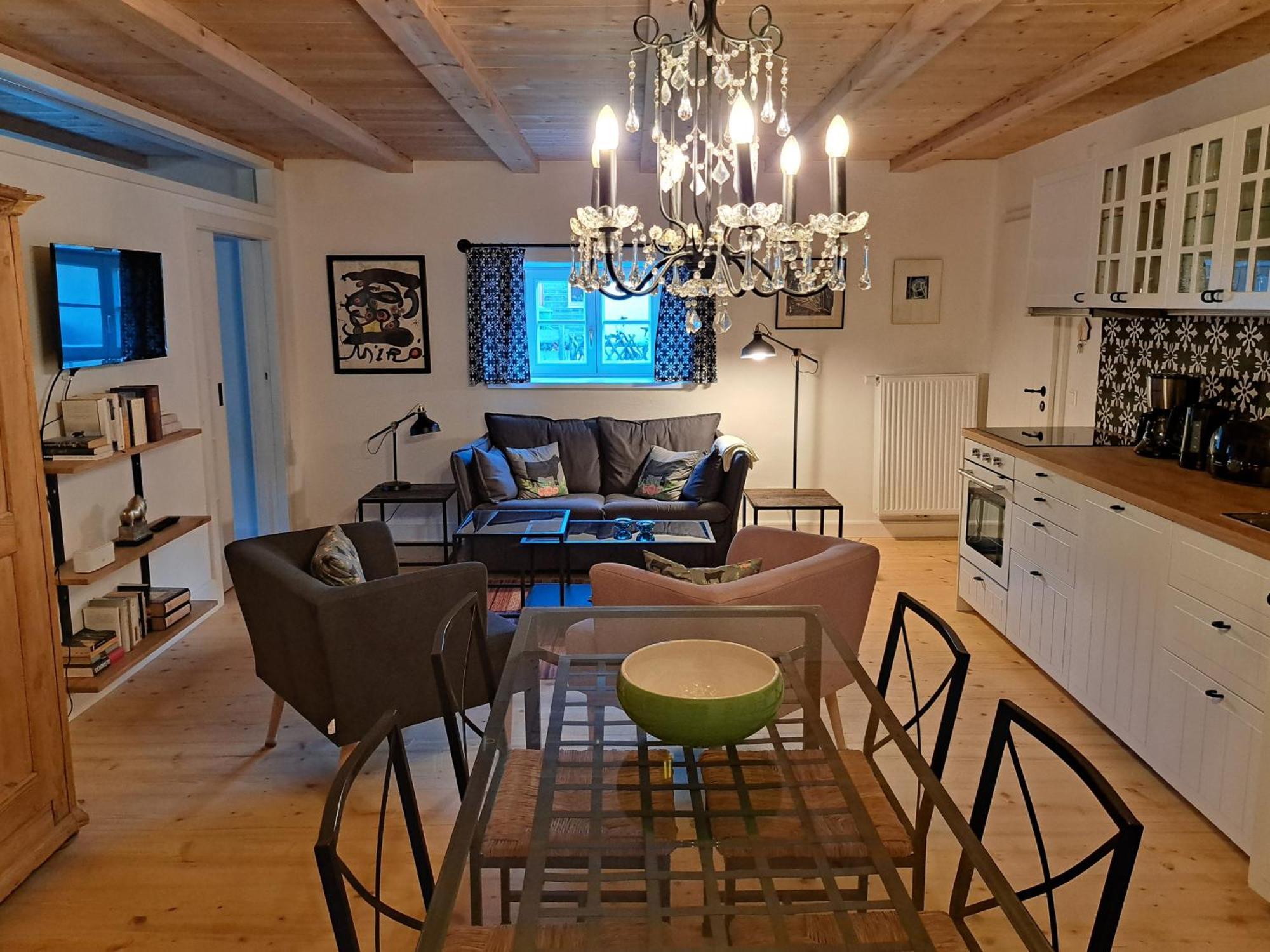 Neu! Ferienwohnungen Im Lueftlmalereck, Hennalahaus Oberammergau Kültér fotó