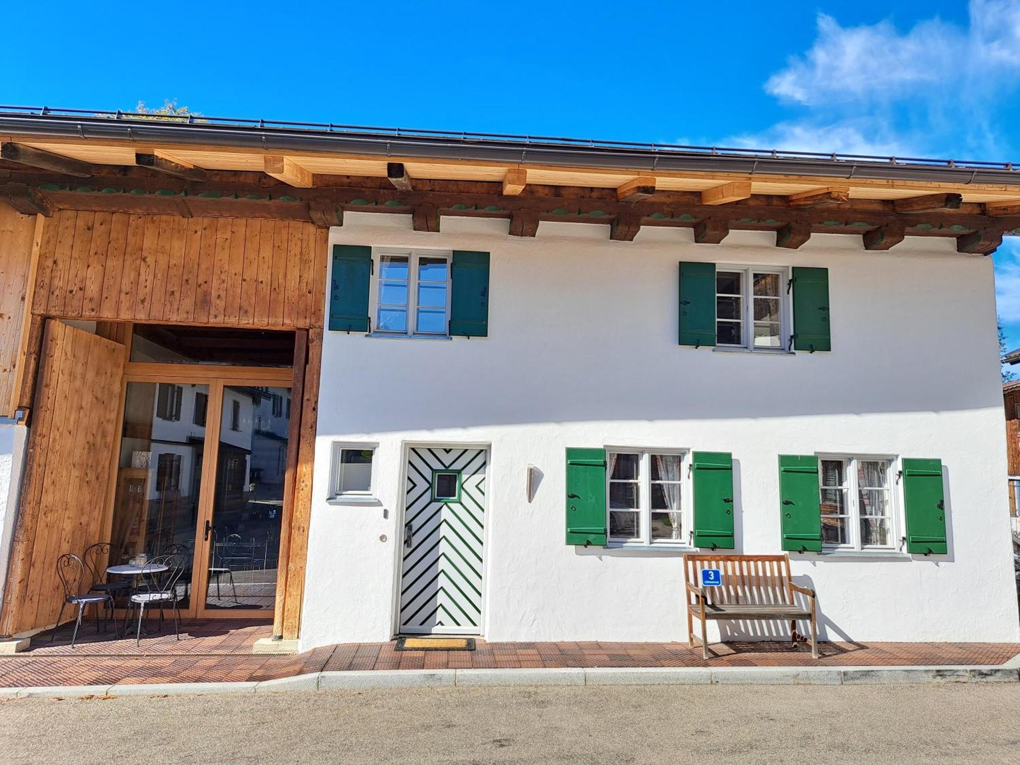 Neu! Ferienwohnungen Im Lueftlmalereck, Hennalahaus Oberammergau Kültér fotó